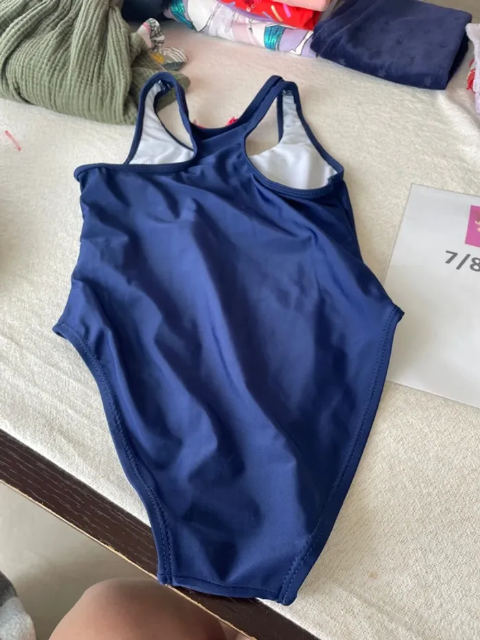 Maillot de bain, huit ans, neuf - photo numéro 4