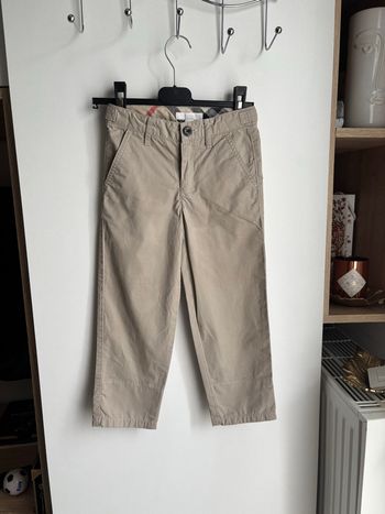 Pantalon chino beige burberry garçon. 4 ans 