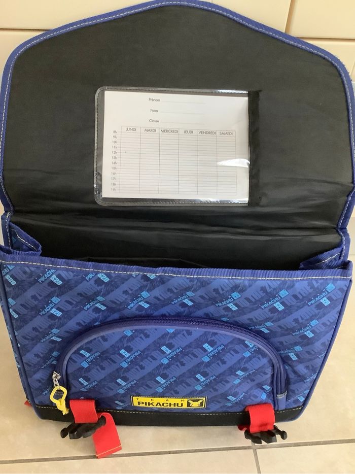 Lot cartable/trousse Pokémon et calculatrice école primaire - photo numéro 4