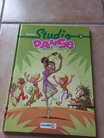 Bd studio danse bamboo tome 3