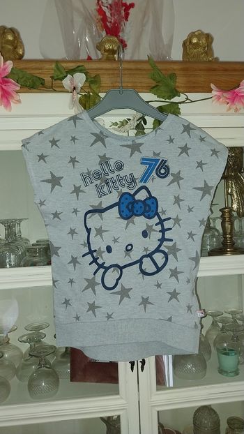 Tshirt sweat Hell8 Kitty Très bon état 10 ans