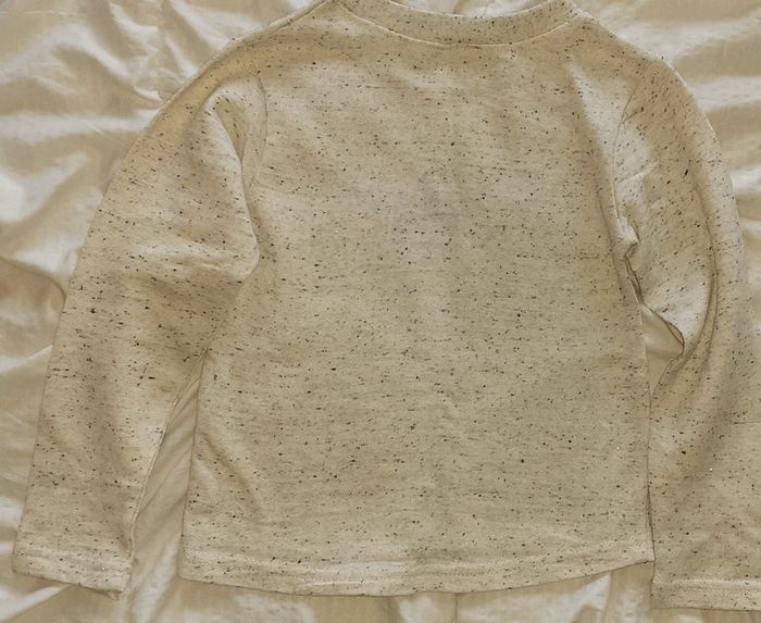 Sweat léger fille 4-5 ans neuf / Zeeman - photo numéro 3
