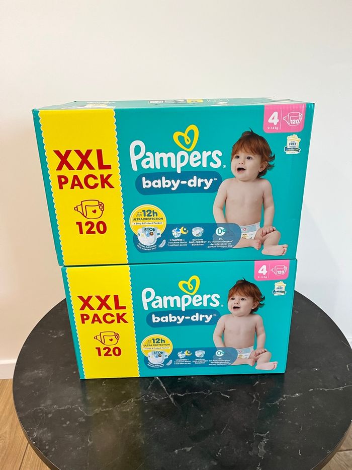 Pampers Baby-Dry Taille 4– 240 couches