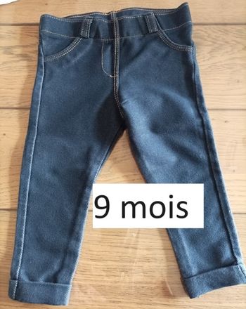 Lot n°205 Legging 9 mois Kiabi