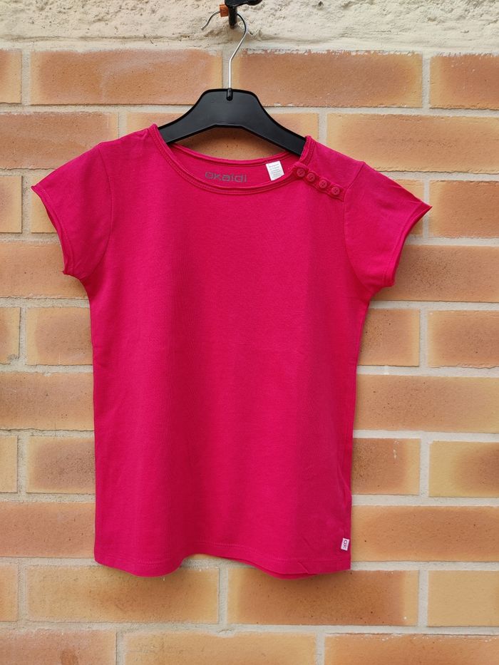 T-shirt fille 8 ans Okaïdi rose fuchsia comme neuf