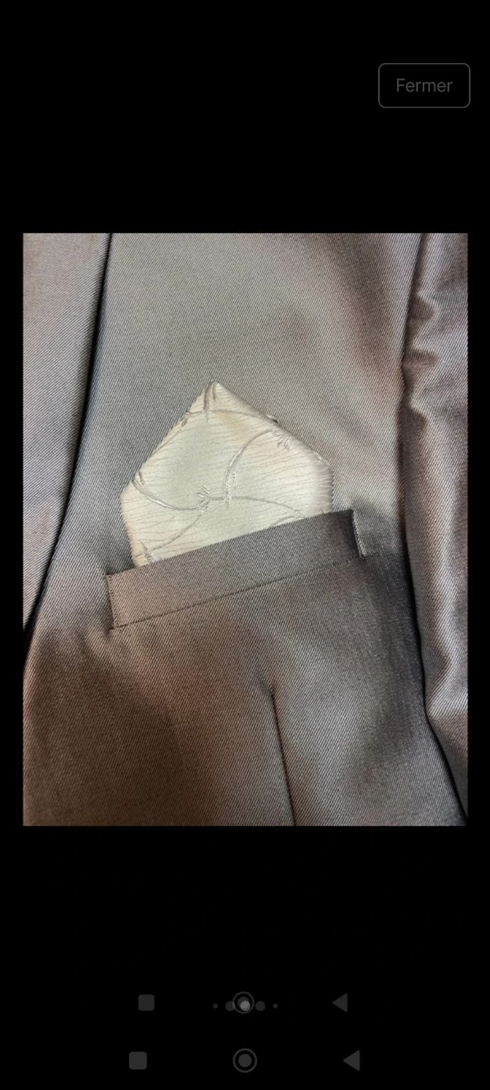 Beau costume de la marque Oscar couleur argent. - photo numéro 5