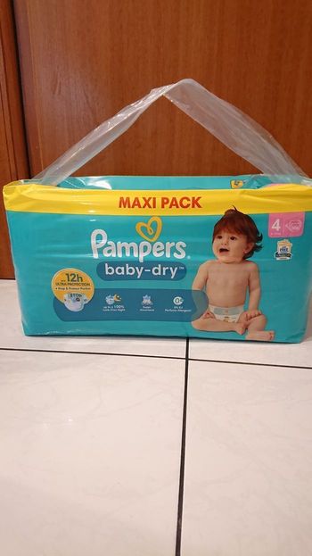couche taille 4 maxi  pack