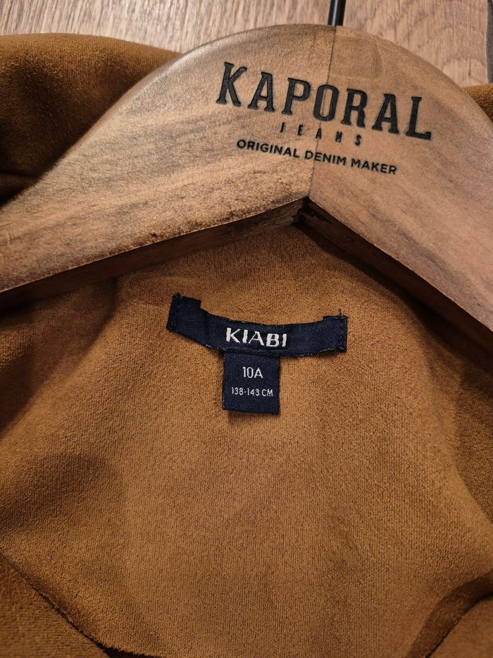 Veste 'cuir' retourné Kiabi 10 ans - photo numéro 4