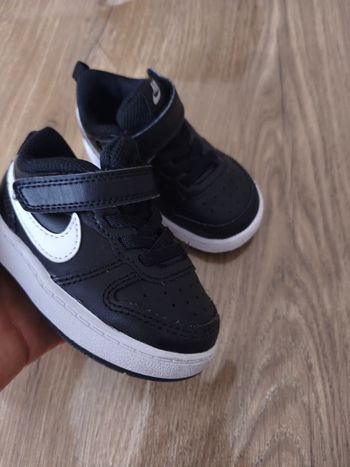 basket nike bebe 21