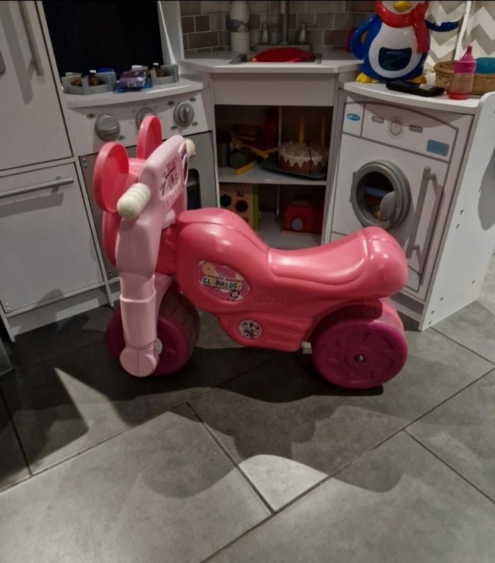 Moto Minnie - photo numéro 2