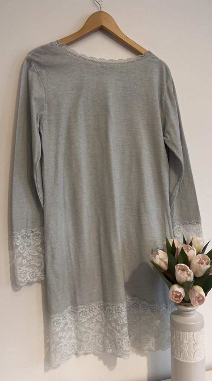 Fond de robe bleu gris clair détails en dentelles 🤍🤍 - photo numéro 7