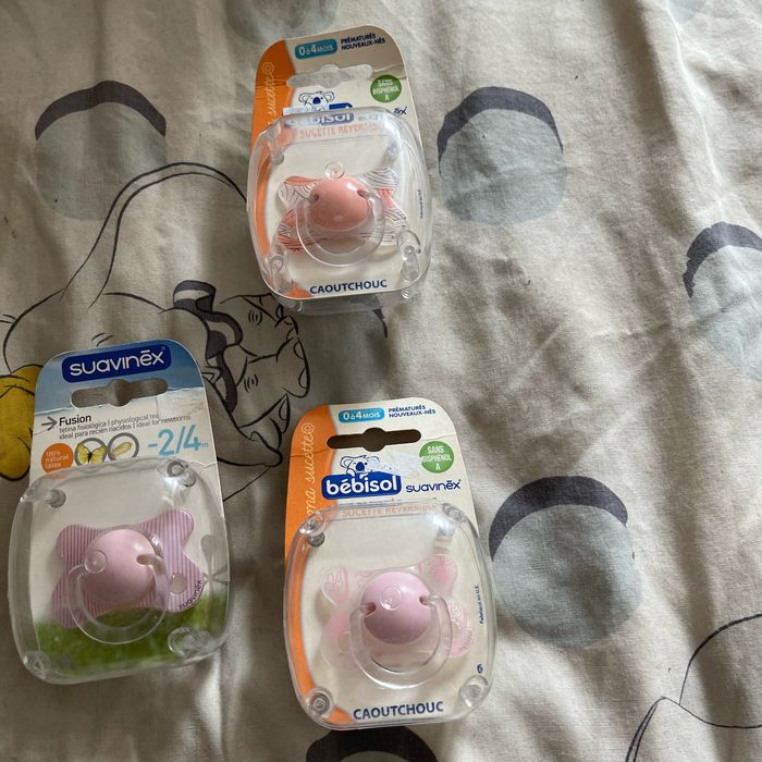 Lot de 3 tétines suavinex 0/4mois