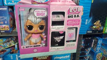 LOL Big Baby Kitty Queen  Neuve.