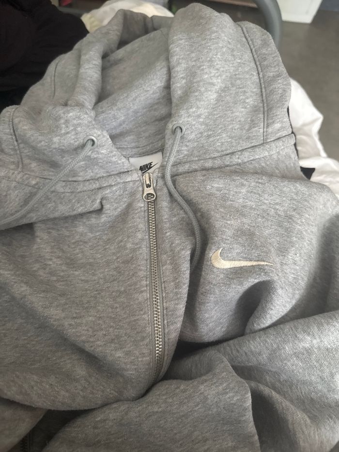 Veste Nike - photo numéro 2