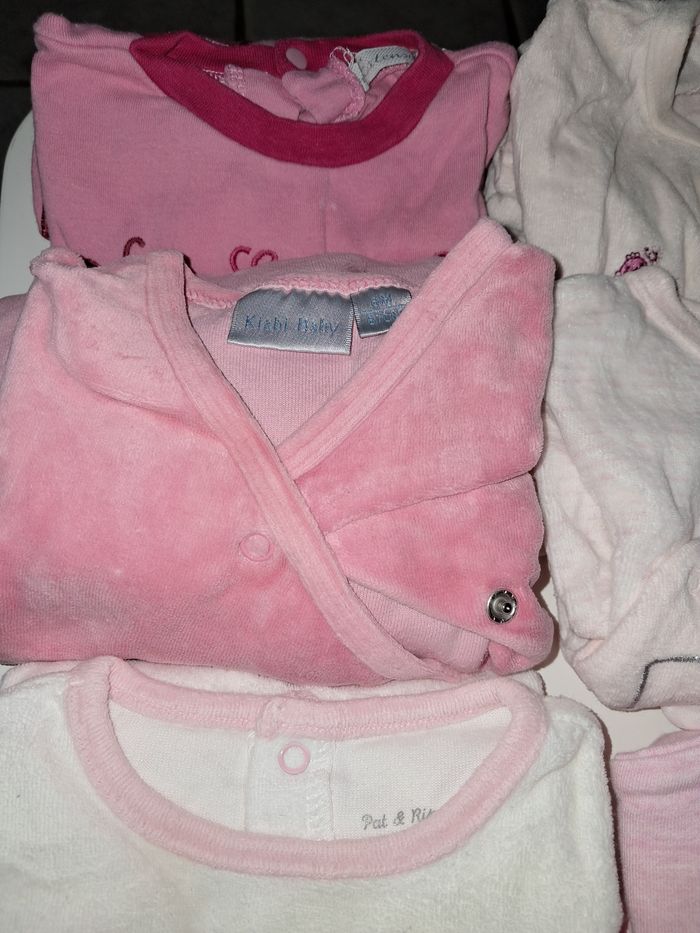Lot de pyjama bébé 6 mois fille - photo numéro 3
