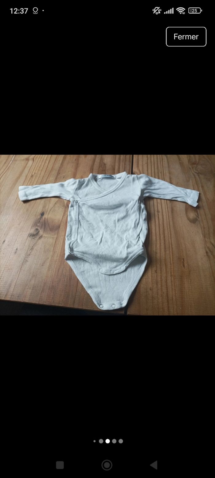 Lot de bodies - photo numéro 8