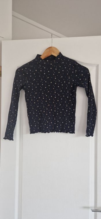 Sous pull a motif kiabi 10 ans