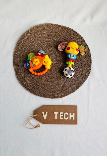 Jeux 👣 vtech, lot, p'tit tambourin et hochet p'tit chien