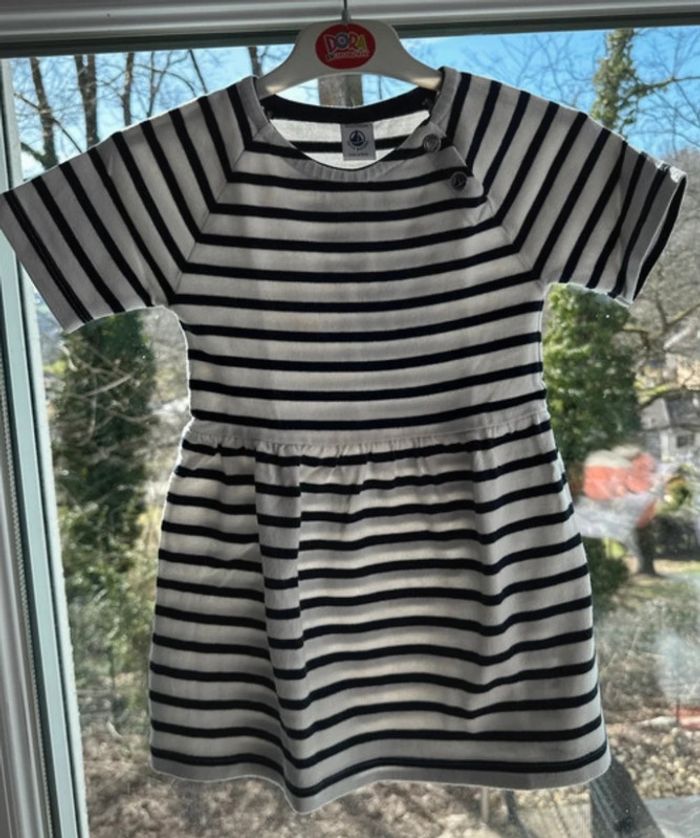 Petite robe marinière petit bateau taille 4ans