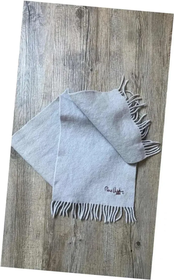 Écharpe grise pour enfant Pierre Cardin Paris