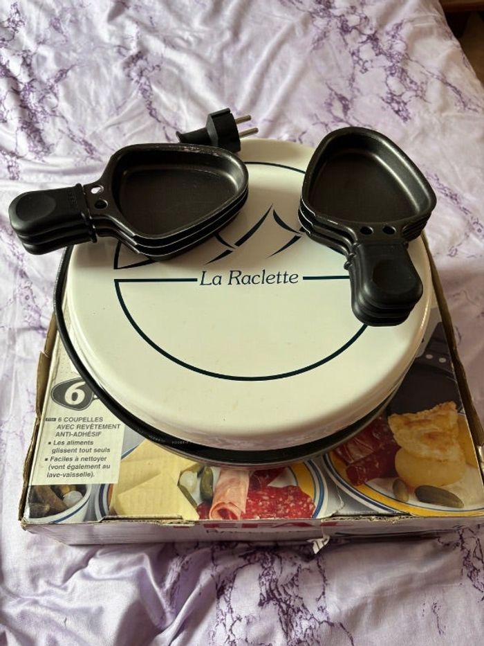 Service à raclette