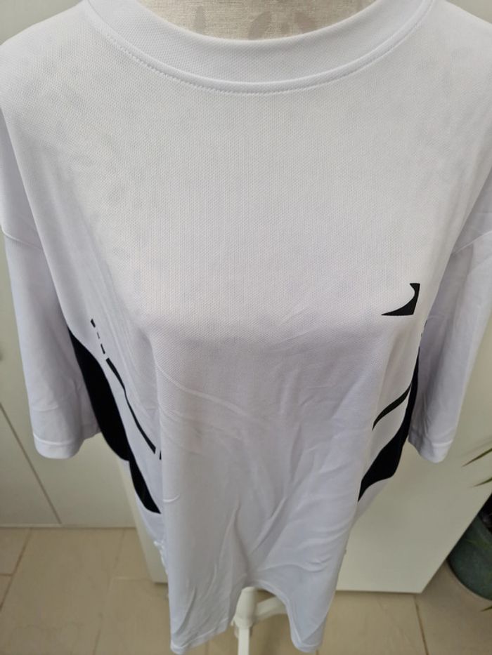 T-Shirt Respirant Vélo Cyclisme Blanc Et Imprimé Noir - photo numéro 2