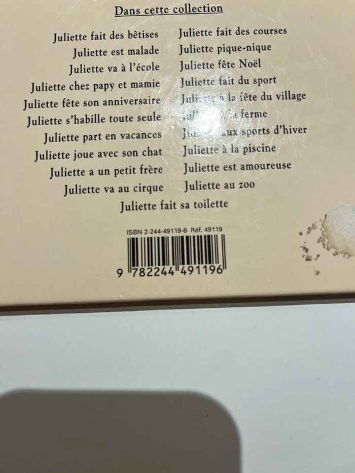 Livre Juliette est amoureuse 19 - photo numéro 3