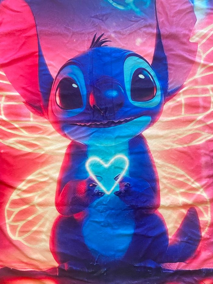Couverture 70x100 stitch coeur - photo numéro 2