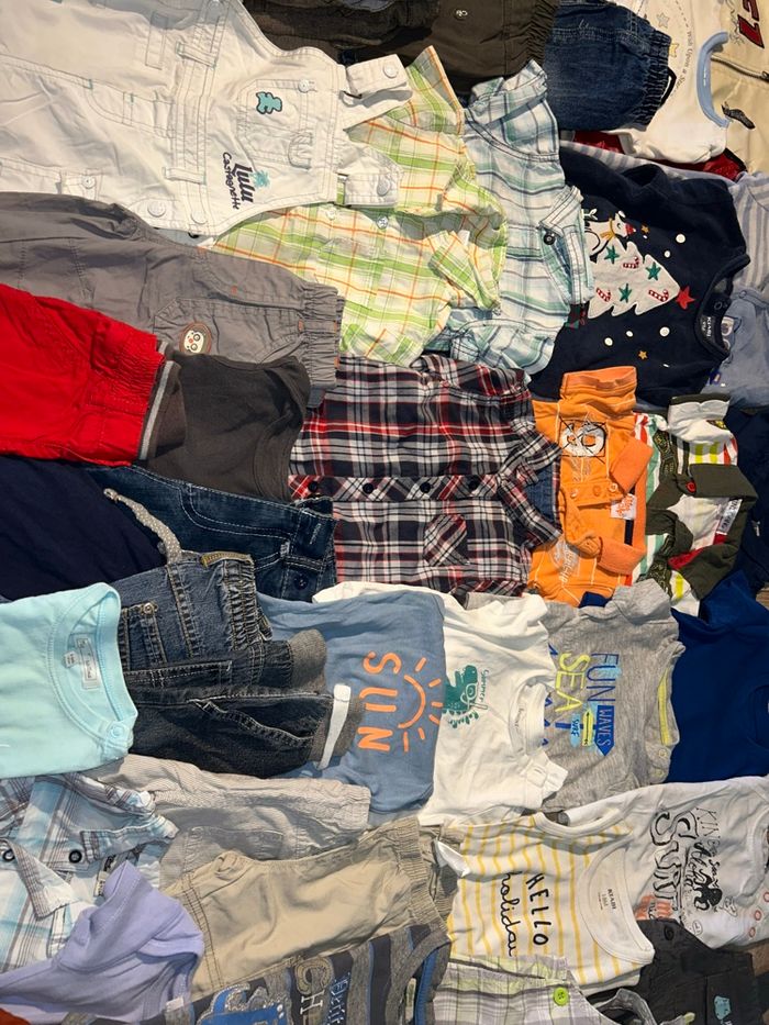Gros lot de 110 vêtements / garçon