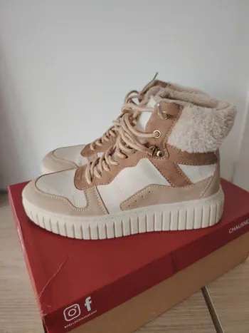 Chaussures/baskets montantes femme