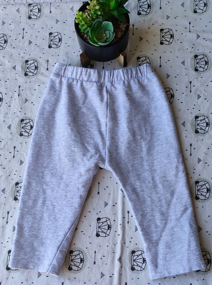 Pantalon taille 18 mois - photo numéro 3