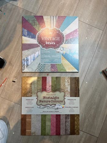 Lot papiers scrapbooking neufs