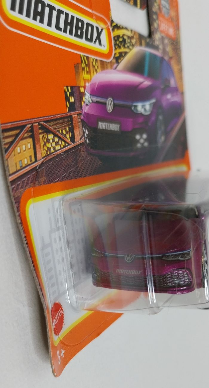 Matchbox 2021 Volkswagen Golf GTE Nouveau 2024 - photo numéro 5