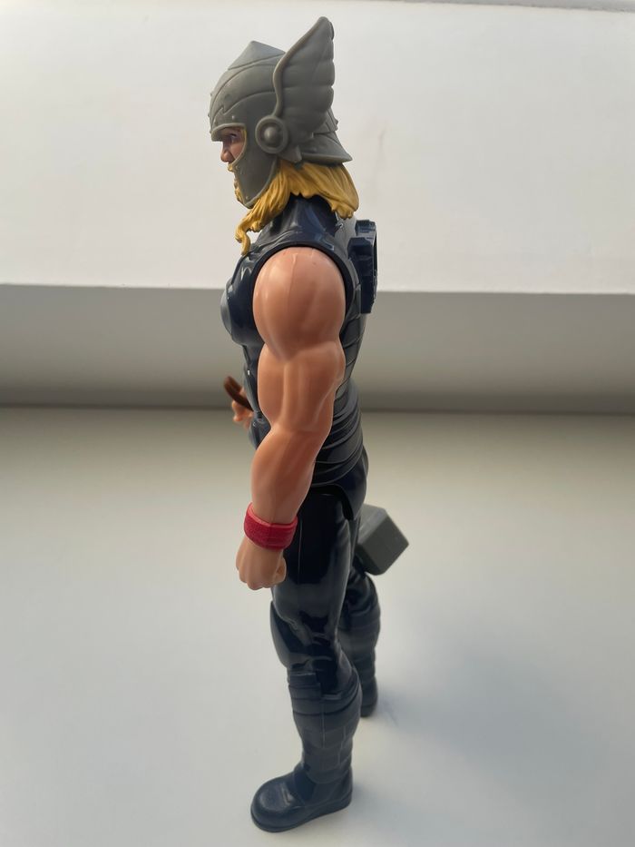 Figurine Thor - photo numéro 3