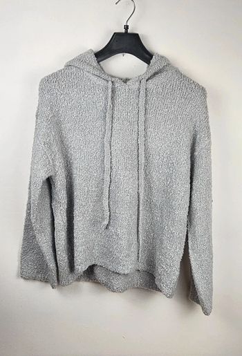 Pull tricot à capuche. Ciao Milano.