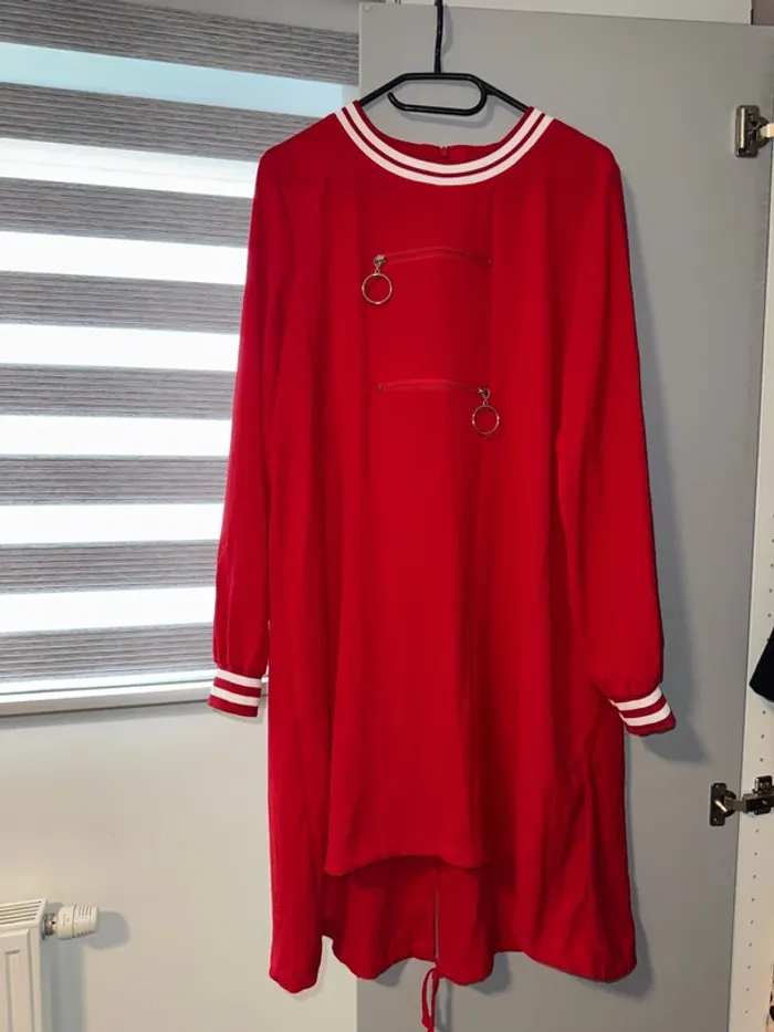 Tunique  rouge taille 42