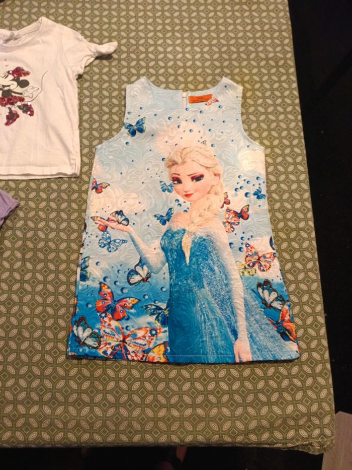Lot de vêtements Disney taille 4a fille - photo numéro 12