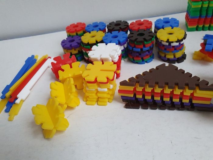 Plus de 180 pièces de construction en plastique - photo numéro 4