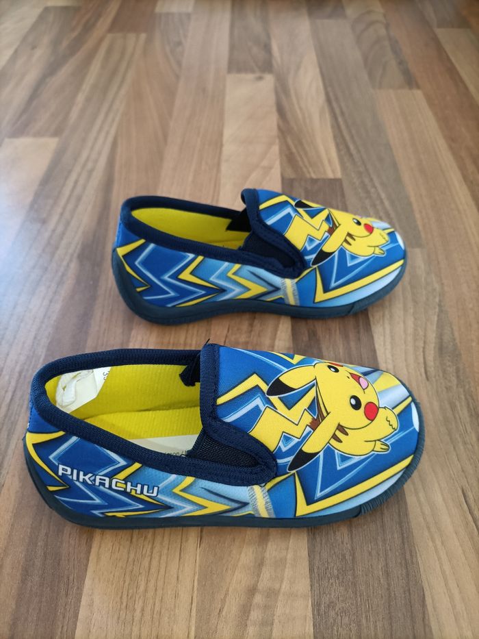 Chaussons pokemon 25 - photo numéro 5