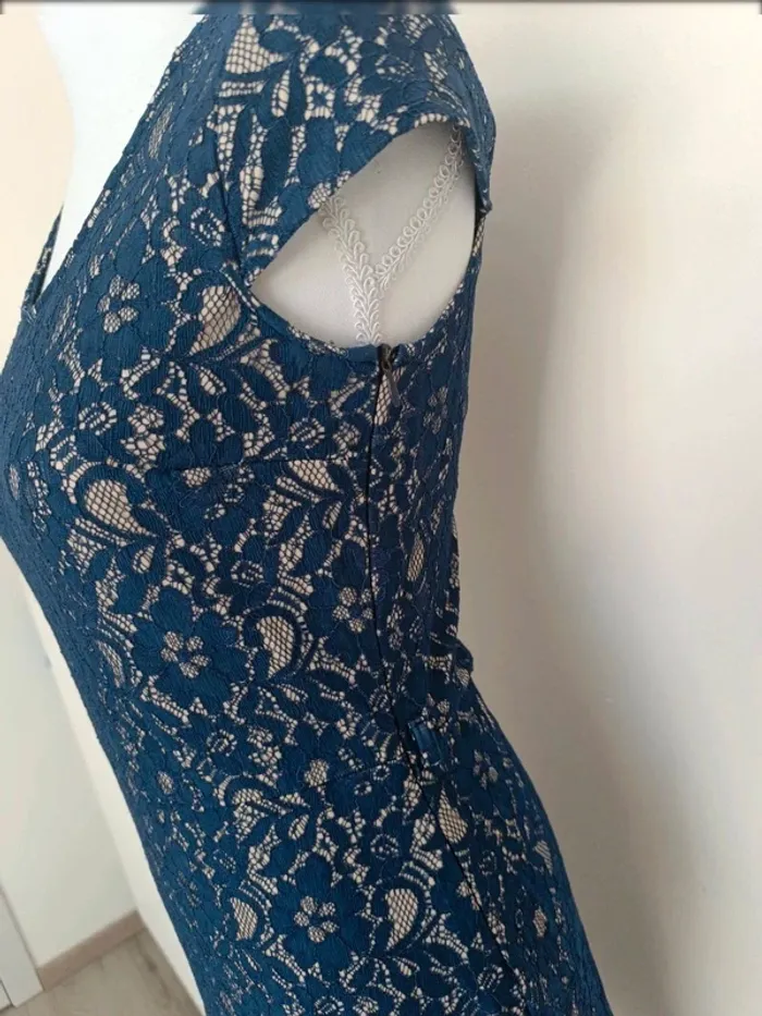 Robe dentelle bleu marine LolaLiza – Taille 36 - photo numéro 5
