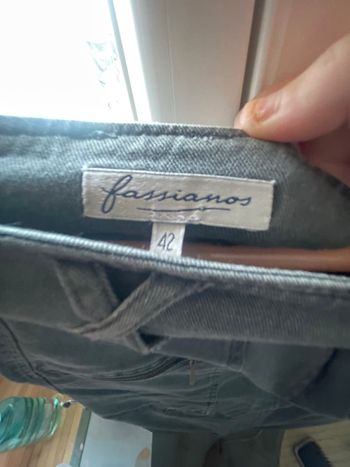 Jupe gris très bon état