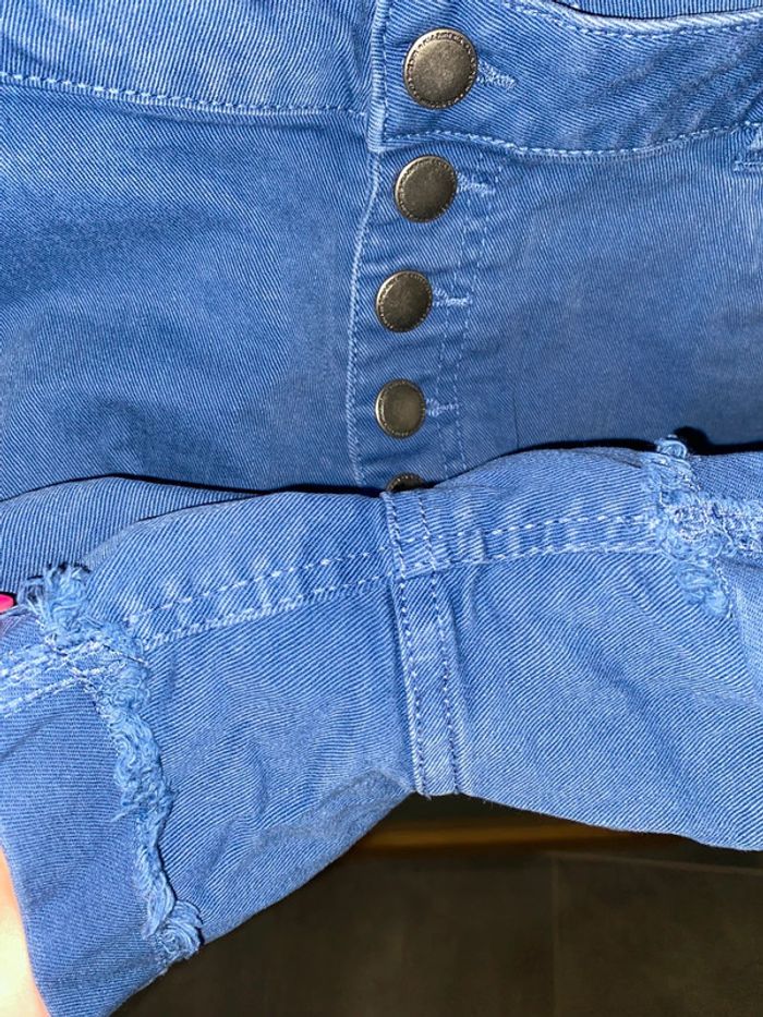 Short en jean kiabi taille 44 - photo numéro 4