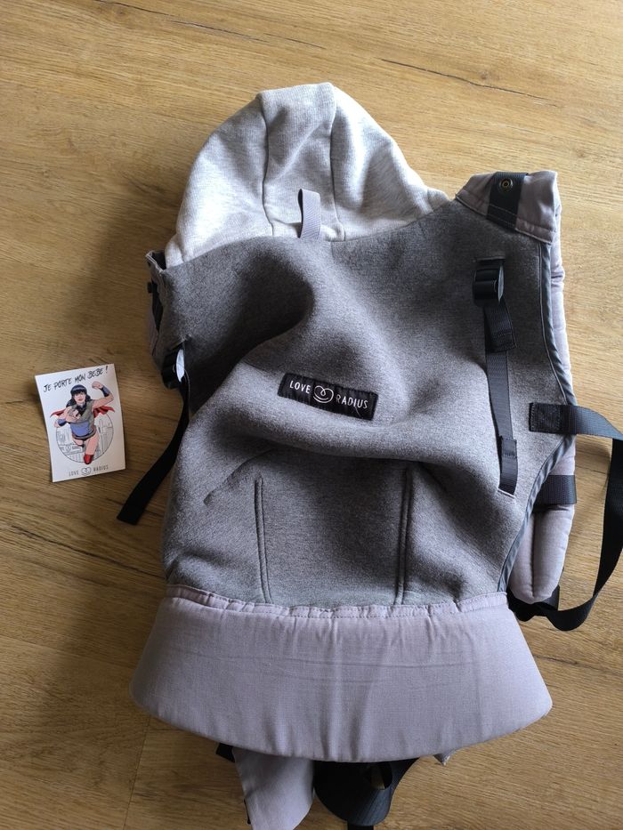 Porte bébé hoodie carrier love radius - photo numéro 2