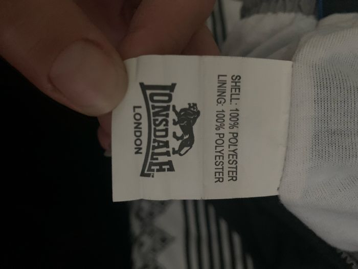 Bas de jogging marque lonsdale london taille 13ans couleur noir - photo numéro 3