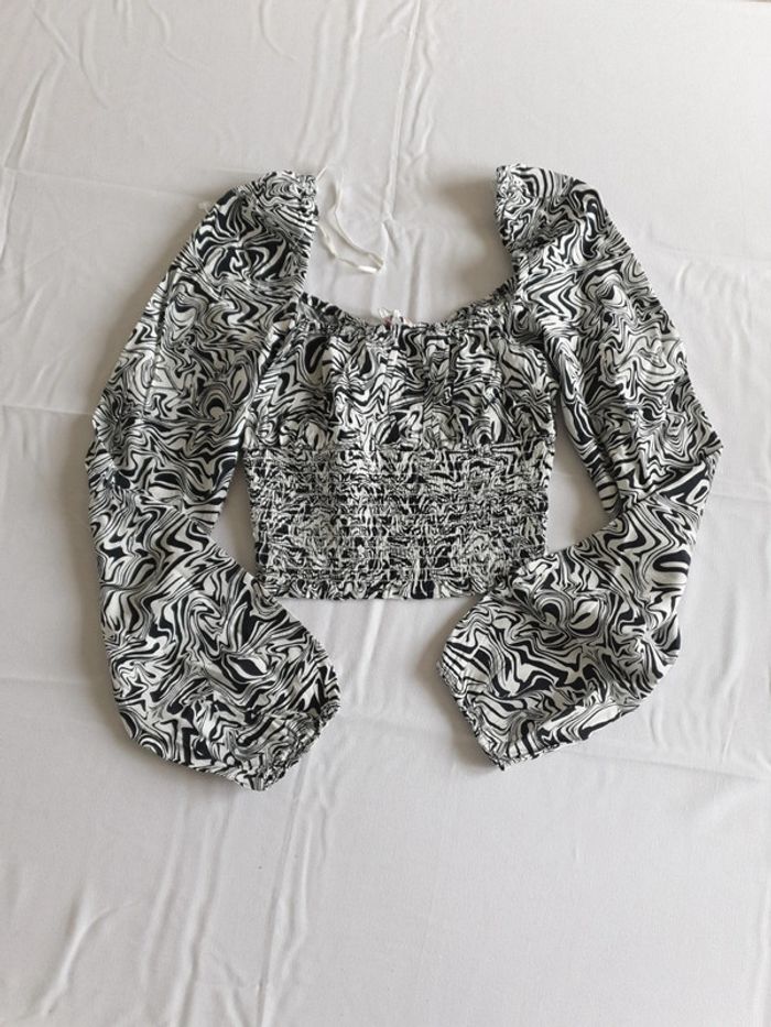 Joli haut neuf XS - photo numéro 4