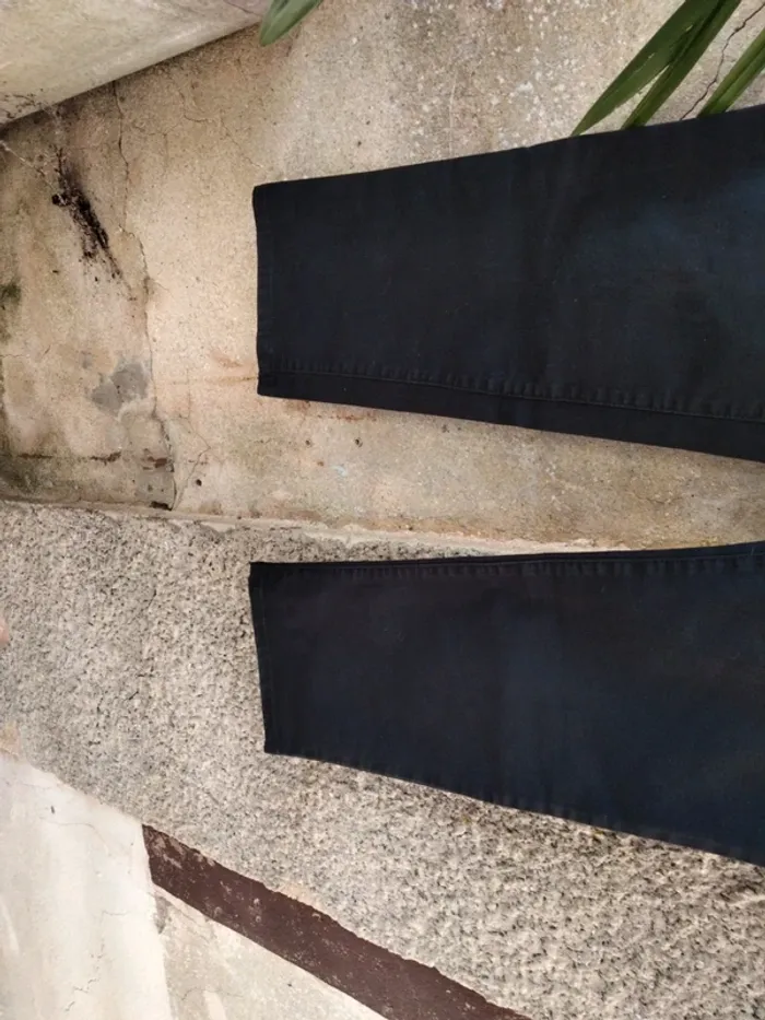 Pantalon noir Antonelle Taille 40 - photo numéro 2