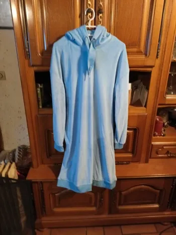 Robe plaid à capuche en velours taille 40 42