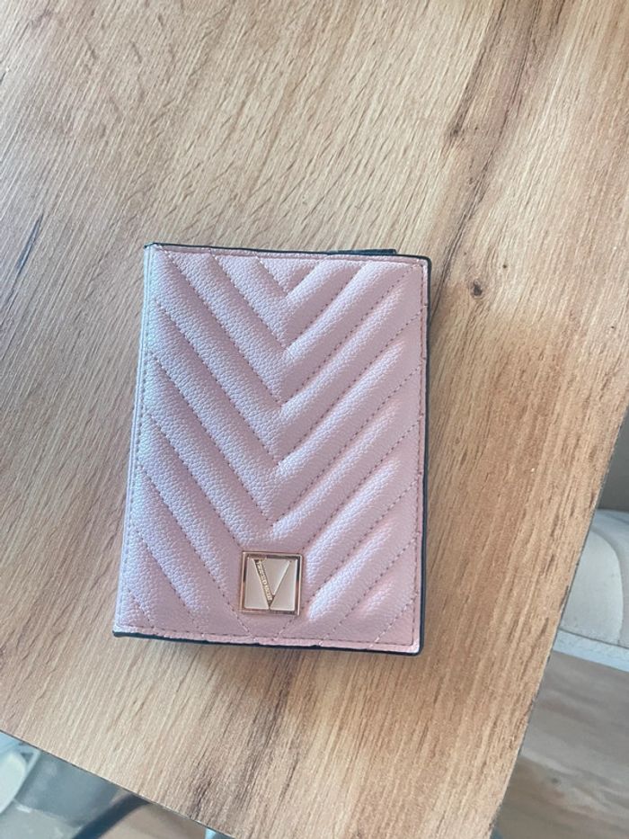 Portefeuille victoria secret rose