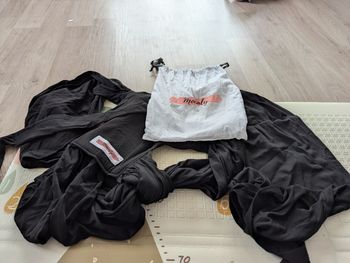 Porte bébé physiologique