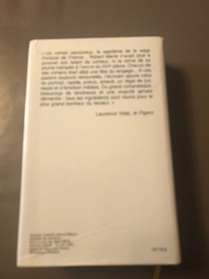 Livre La volte des vertugadins - photo numéro 2